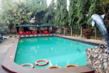 De-b Garden Hotel