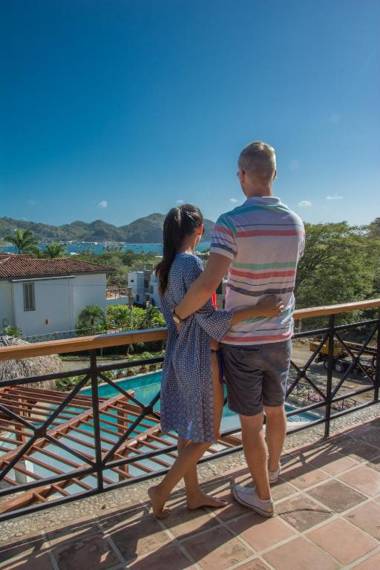 Bahia Del Sol Villas & Condominiums