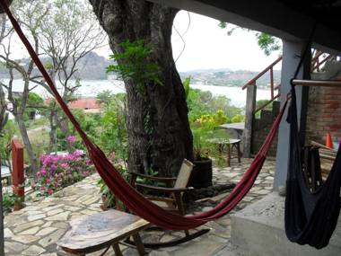 Cabañas Lobotepe 1 bedroom apartment with bay view 3 blocks from beach and center of San Juan