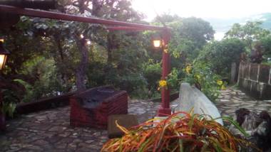 Cabañas Lobotepe 1 bedroom apartment with bay view 3 blocks from beach and center of San Juan