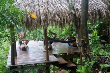 Hostel Clandestino Maderas