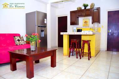 Hotel y Apartments Los Cisneros