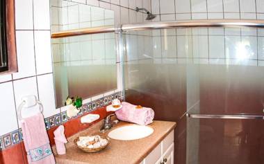 Villas Iguana A-8 Beachfront Condo