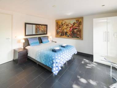 Gorgeous Villa in Bergentheim with Sauna