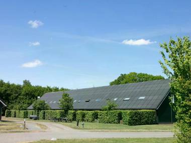 Semi-detached house with a dishwasher at 9 km van Slagharen