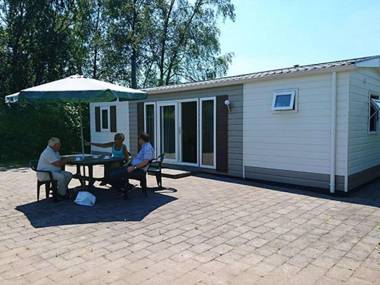 Charming chalet with large terrace near Baarle-Nassau
