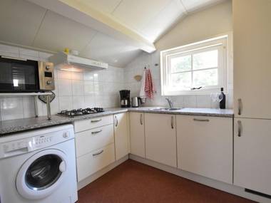 Alluring Holiday Home in Burgh Haamstede with Terrace