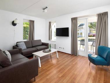 Restyled villa with dishwasher near the Grevelingen Lake