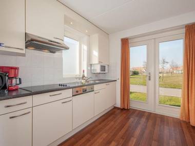 Comfortable villa with veranda near the Grevelingen Lake