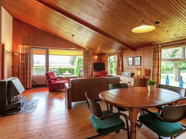 Peaceful Holiday Home near Centre in Burgh Haamstede