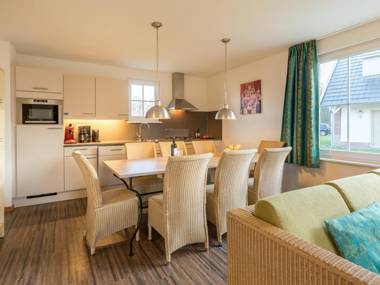 Luxurious detached villa with 3 bathrooms in De Maasduinen