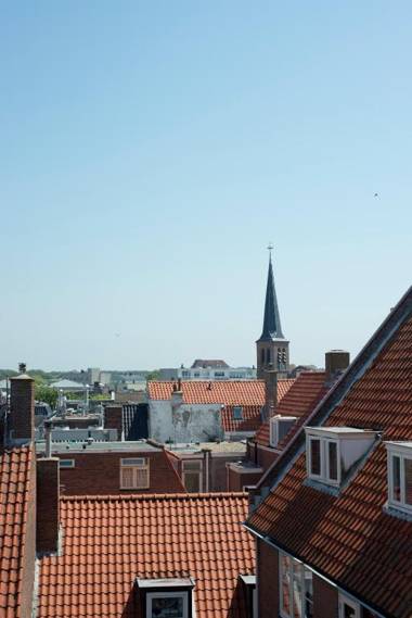 Amsterdam Beach Hotel