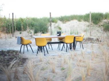 Modern trendy theme Denim lodge just 100 m from the sea