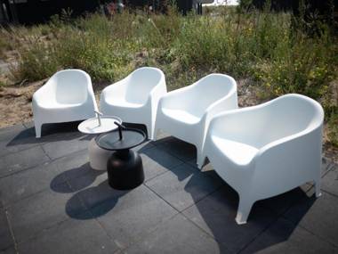 Modified modern lodge at just 100 m. from the beach