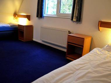 Spacious holiday home with a jacuzzi 20 km. from Assen