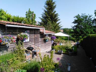 Hotel De Wilde Kriek - before De Karsteboom