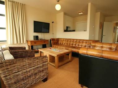 Apartment located a stone's throw away from the sea.