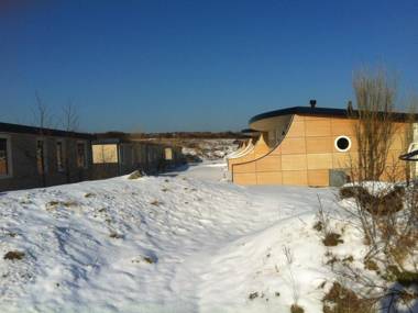 Unique bungalow on the dunes at only 200 m. from the beach