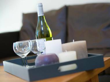 Comfortable holiday home with two bathrooms near the beach