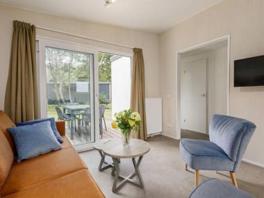 Comfortable chalet with dishwasher near the beach