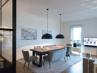 Appealing Apartment in Den Haag with Balcony Terrace