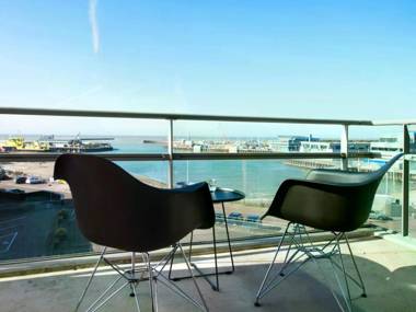 Tasteful Apartment in The Hague with Balcony