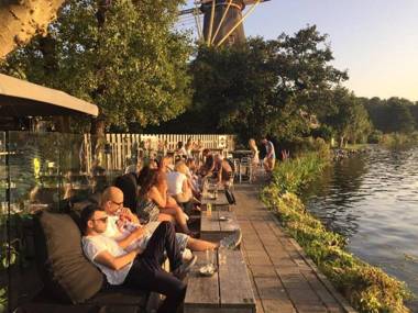 Heritage lodge near center Rotterdam