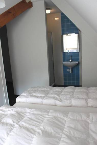 Appartements Centre Ouddorp with terrace near the beach and the centre of the village