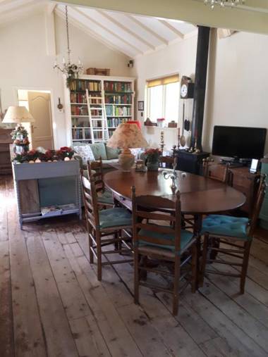 Bungalow Prinsenhof 6 - Ouddorp private garden with fenced garden near the beach - not for companies