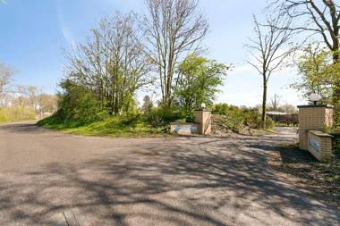 Holiday home Alexanderpark 13 - Ouddorp garden with covered terrace near the beach - not for companies