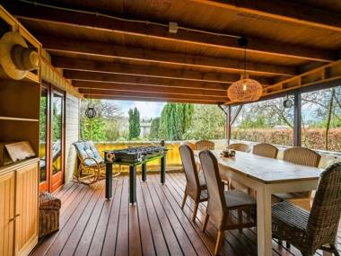 Pleasing Chalet in Stegeren near Forest