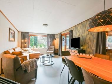 Pleasing Chalet in Stegeren near Forest