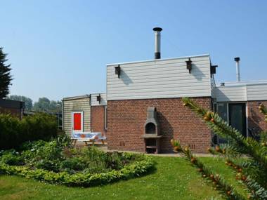 Lovely Home in Noordwijkerhout near Seabeach