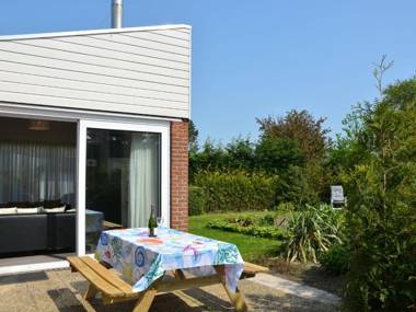 Lovely Home in Noordwijkerhout near Seabeach