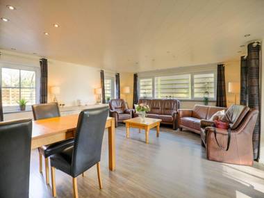 Charming Holiday Home in Meijel in a Recreation Park
