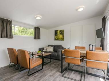 Comfy chalet with nice sliding doors near Lochem
