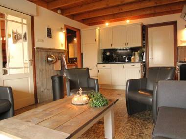 Unique Holiday Home with Terrace Barbecue Garden Furniture