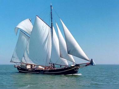 A clipper built in 1911 in Woubrugge.