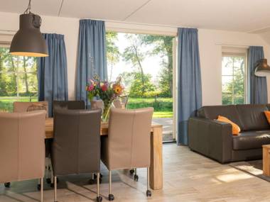 Beautiful house with whirlpool in natural surroundings