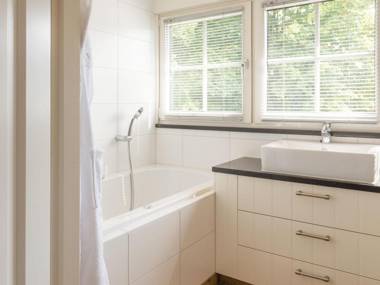 Beautiful house with whirlpool in natural surroundings