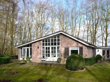 Beautiful holiday home with sauna for 6 people in gorgeous Salland