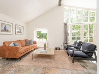 Beautiful holiday home with sauna for 6 people in gorgeous Salland