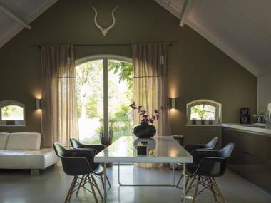 Lovely Holiday Home in Haaksbergen with Terrace Garden BBQ