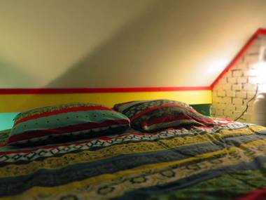 Eco-Camping De Helleborus Yurt Bell & Safari tent Pipo Caravans Dorms and Units