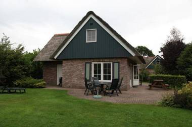 Spacious thatched villa with dishwasher in a national park