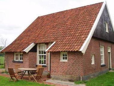 Quaint Farmhouse in Enschede with Terrace
