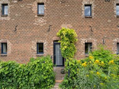 Located 10km from Maastricht towards the Belgium border