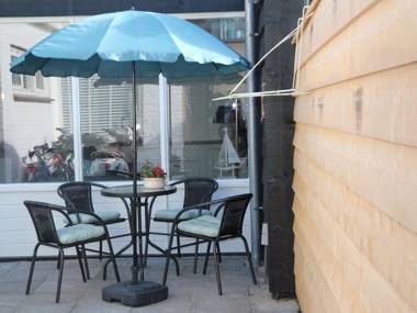 Charming Holiday Home in Egmond aan Zee near Seabeach & Nightlife