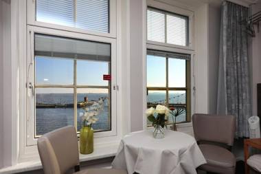 Hotel Cafe Restaurant Van Den Hogen