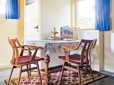 Scenic Holiday Home in Schijf with Roofed Garden